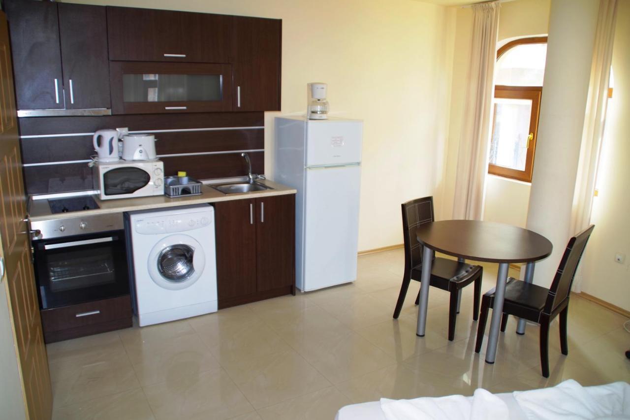 Azura Garden Apartments Chernomorets Luaran gambar