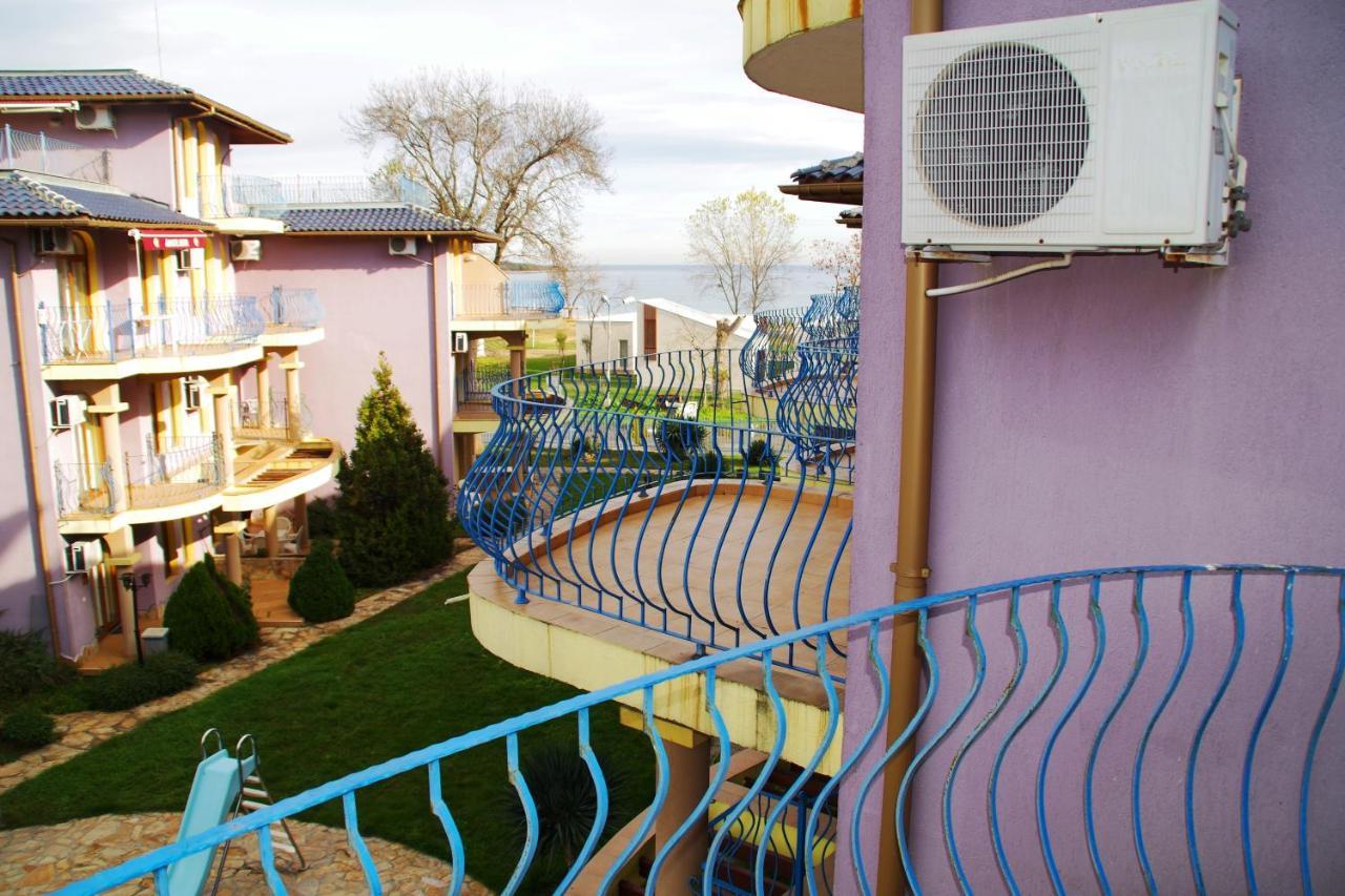 Azura Garden Apartments Chernomorets Luaran gambar